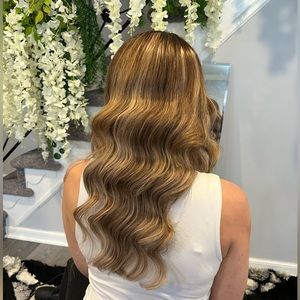 Luxy Hair Extensions 20” Classic Ash Brown Highlights